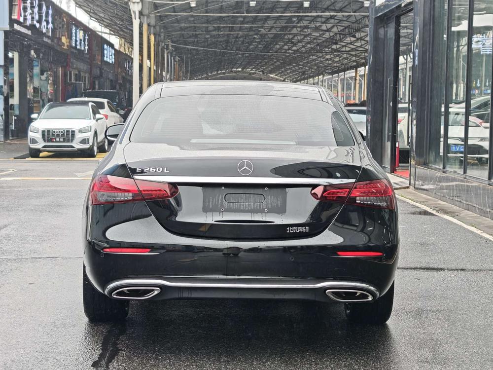 Mercedes-Benz Mercedes-Benz E-Class