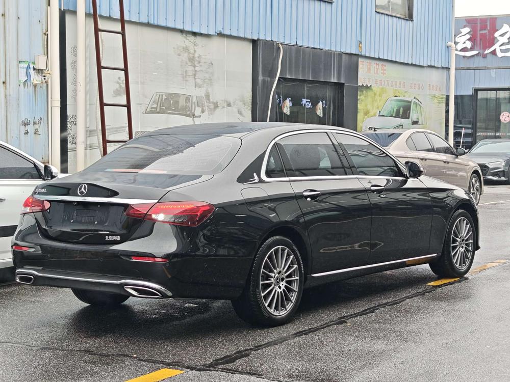 Mercedes-Benz Mercedes-Benz E-Class