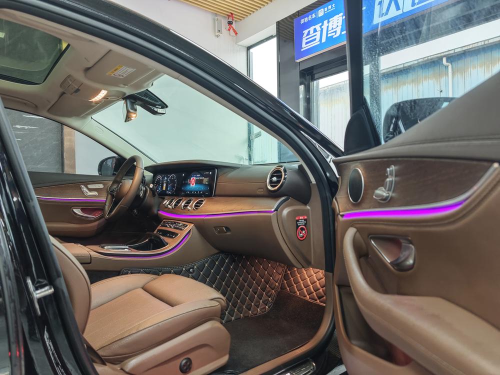 Mercedes-Benz Mercedes-Benz E-Class
