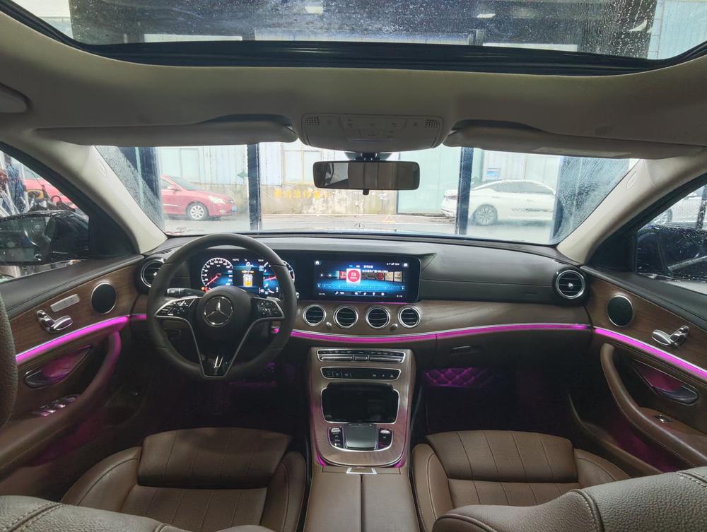 Mercedes-Benz Mercedes-Benz E-Class