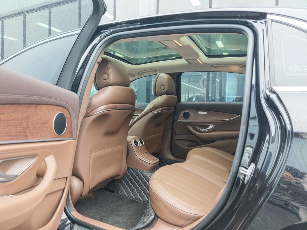 Mercedes-Benz Mercedes-Benz E-Class