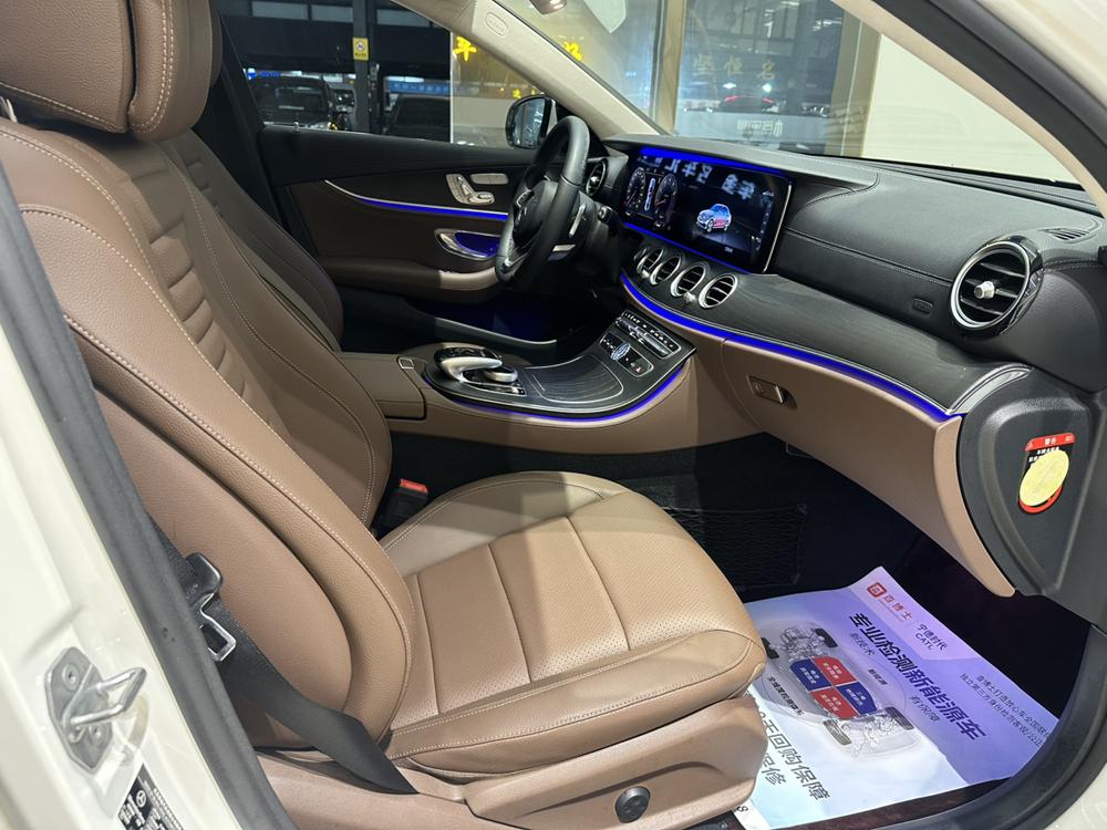 Mercedes-Benz Mercedes-Benz E-Class