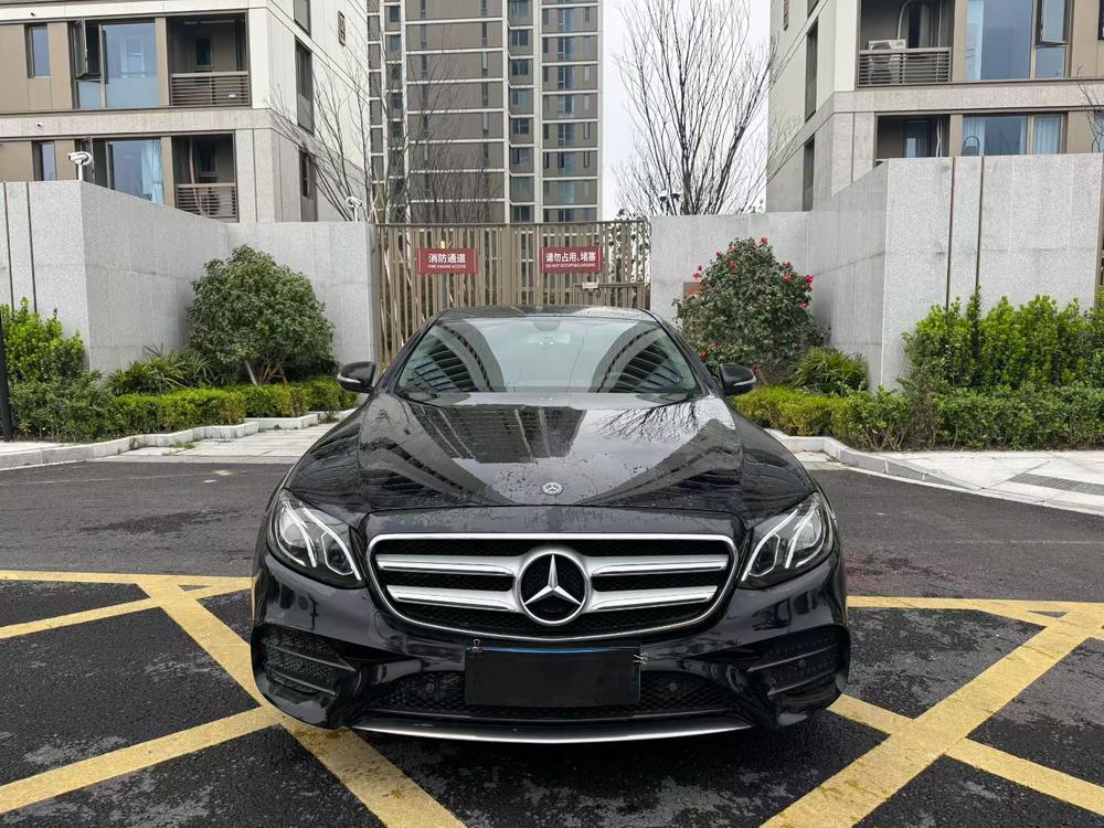 Mercedes-Benz Mercedes-Benz E-Class
