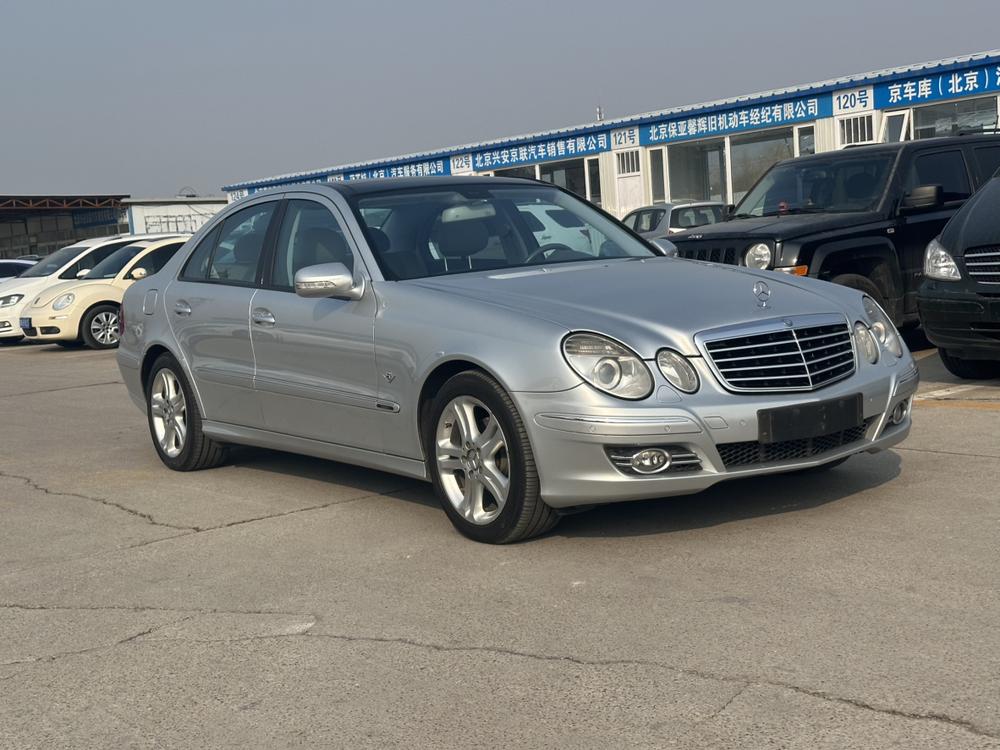 Mercedes-Benz Mercedes-Benz E-Class