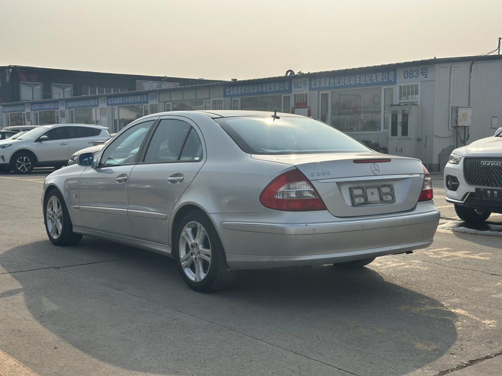 Mercedes-Benz Mercedes-Benz E-Class