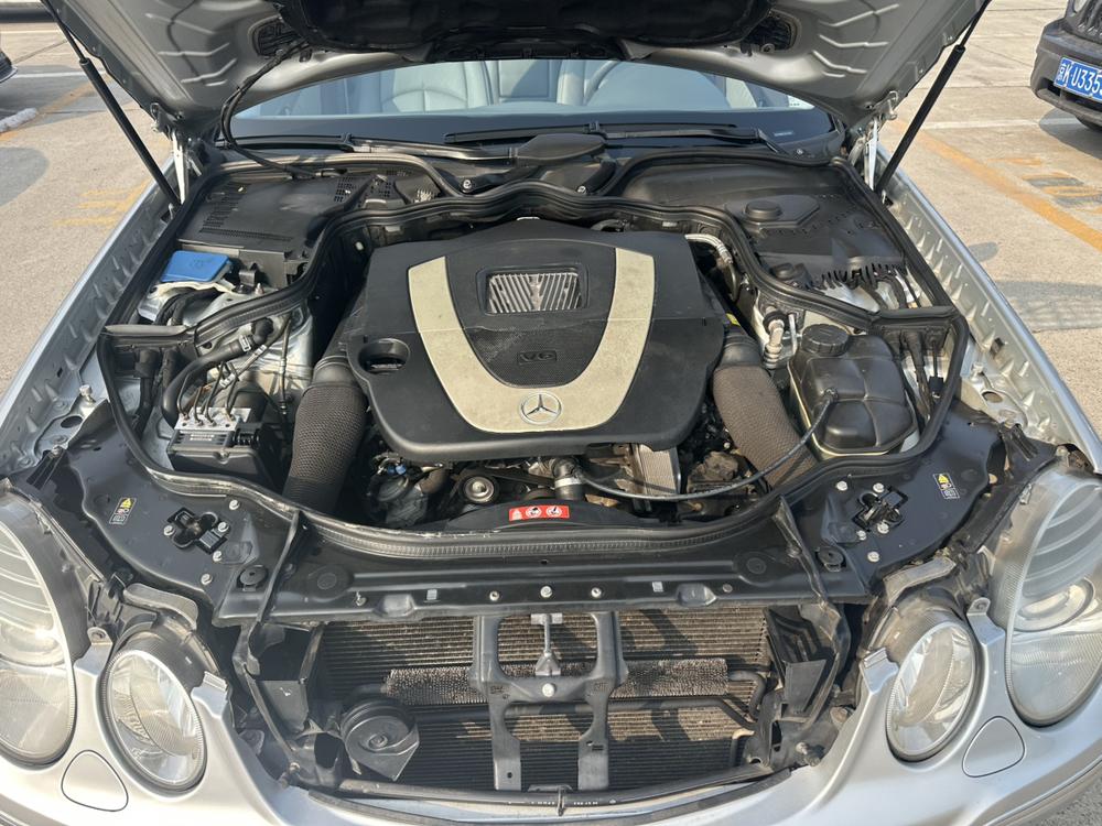 Mercedes-Benz Mercedes-Benz E-Class
