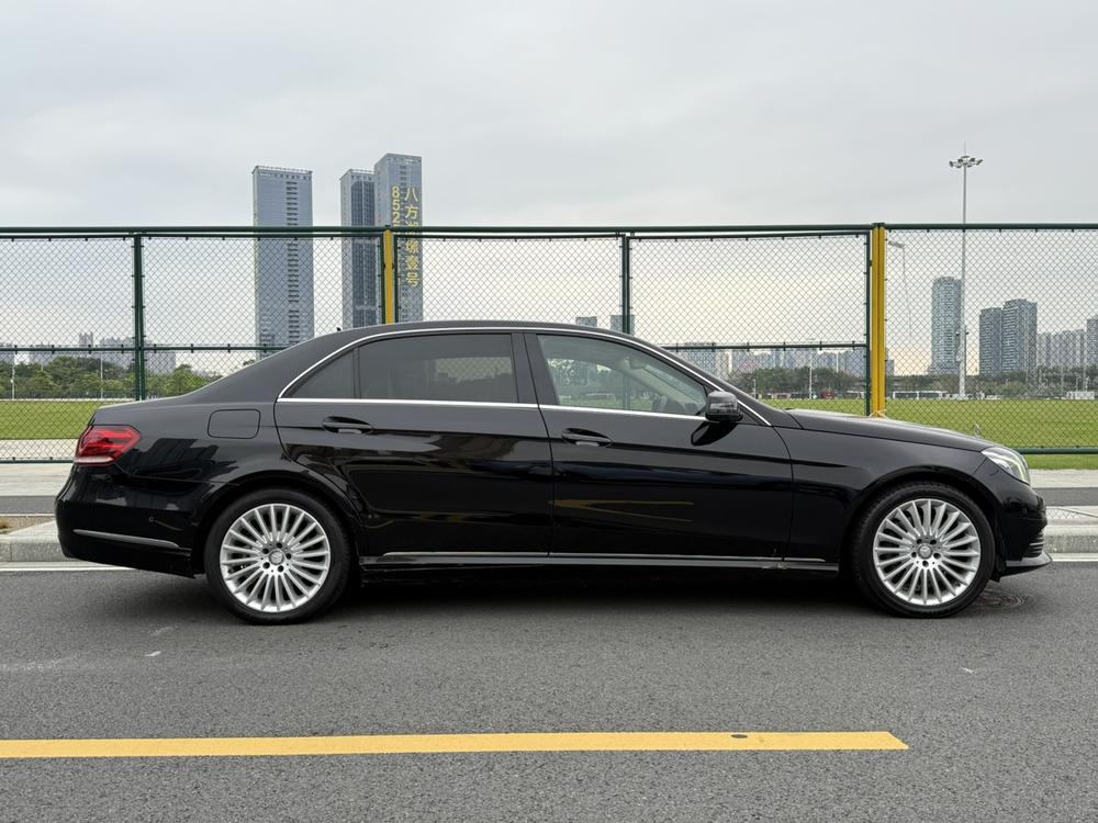 Mercedes-Benz Mercedes-Benz E-Class