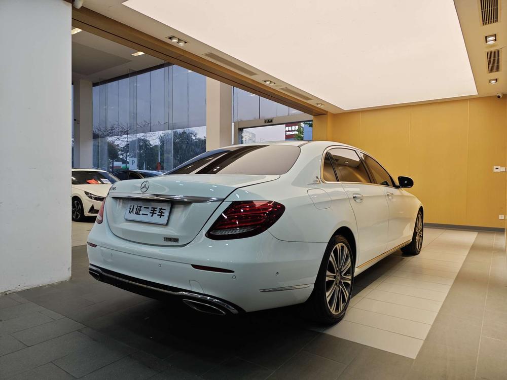 Mercedes-Benz Mercedes-Benz E-Class
