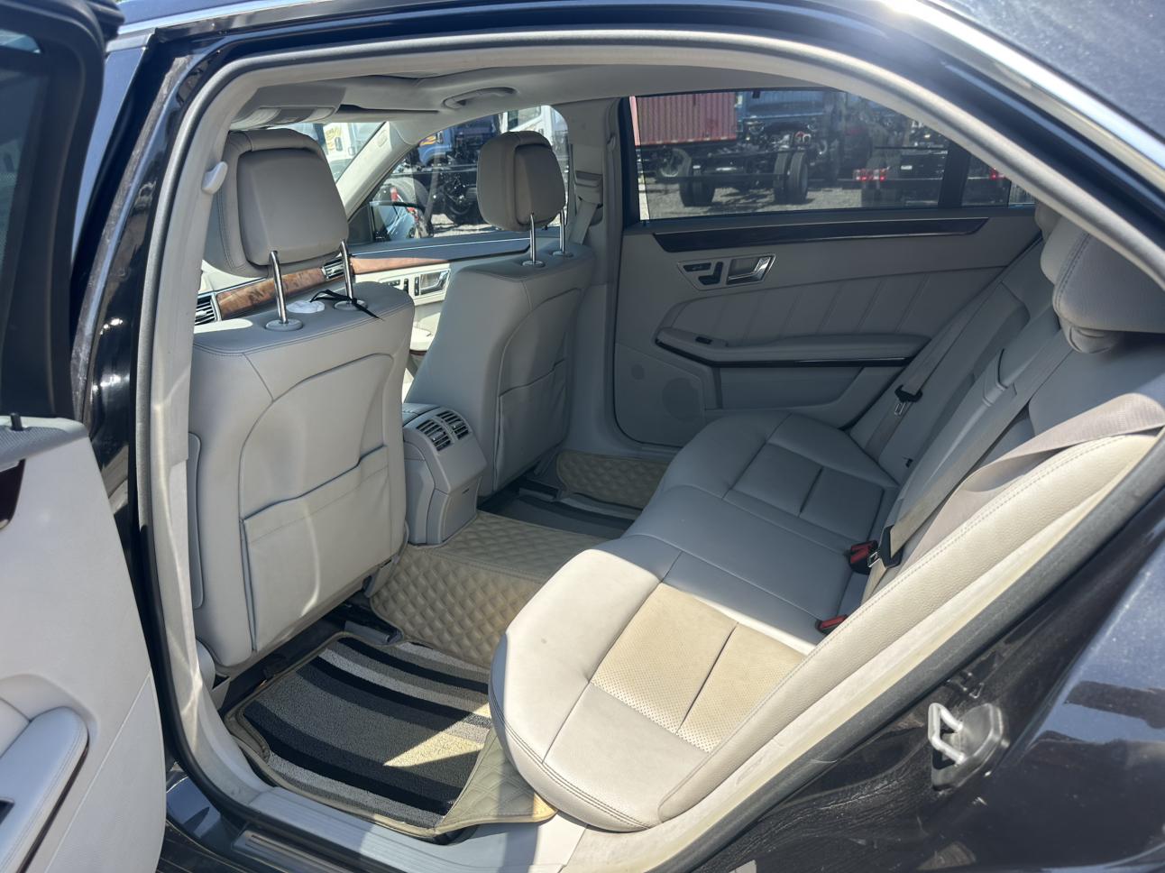 Mercedes-Benz Mercedes-Benz E-Class
