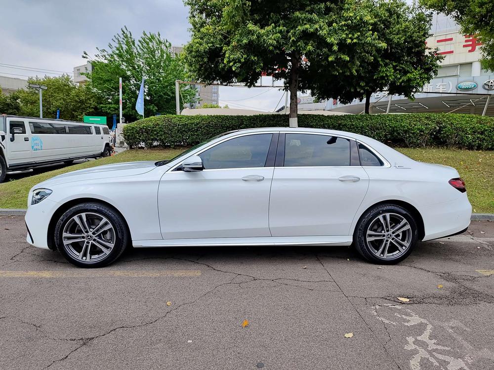 Mercedes-Benz Mercedes-Benz E-Class