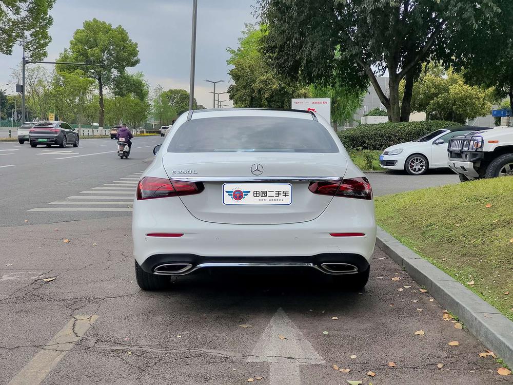 Mercedes-Benz Mercedes-Benz E-Class