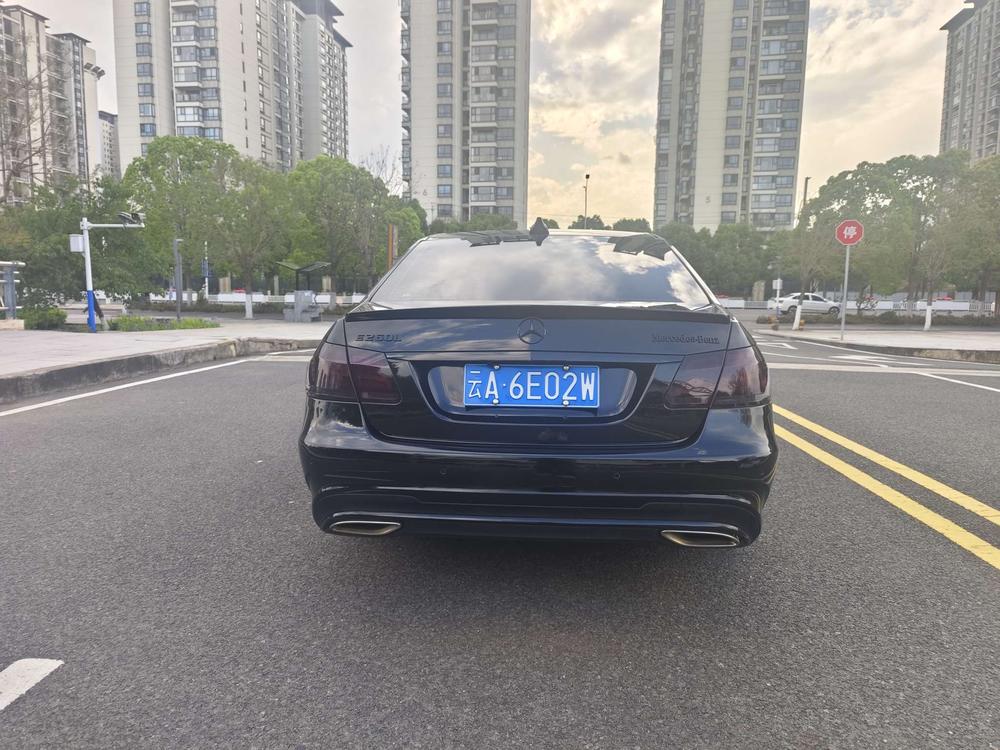 Mercedes-Benz Mercedes-Benz E-Class