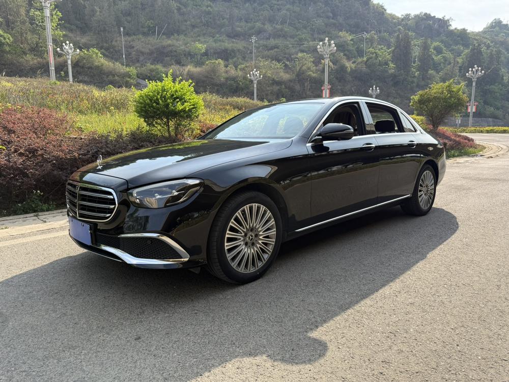 Mercedes-Benz Mercedes-Benz E-Class