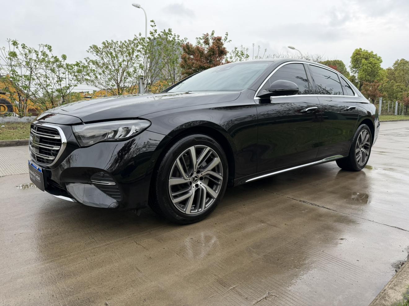 Mercedes-Benz Mercedes-Benz E-Class
