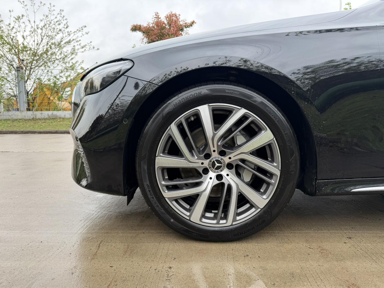 Mercedes-Benz Mercedes-Benz E-Class