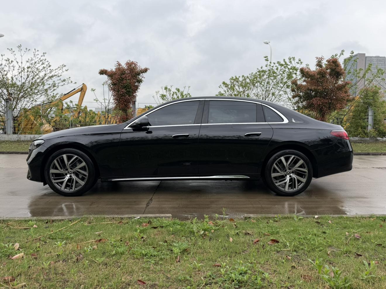 Mercedes-Benz Mercedes-Benz E-Class