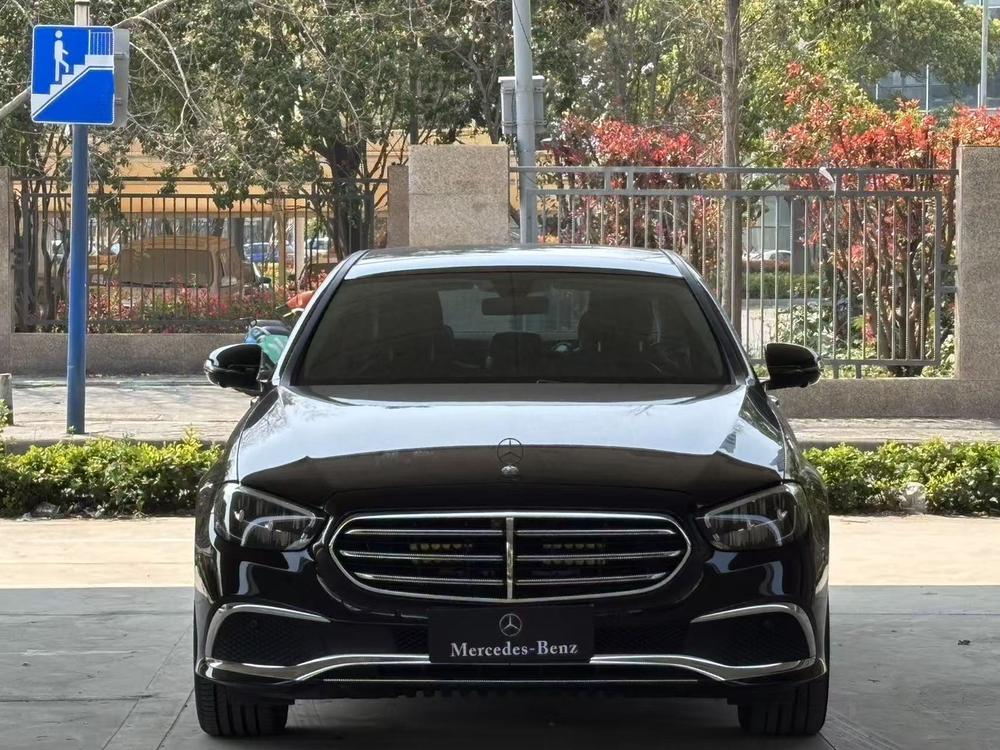 Mercedes-Benz Mercedes-Benz E-Class
