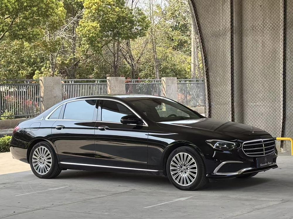 Mercedes-Benz Mercedes-Benz E-Class