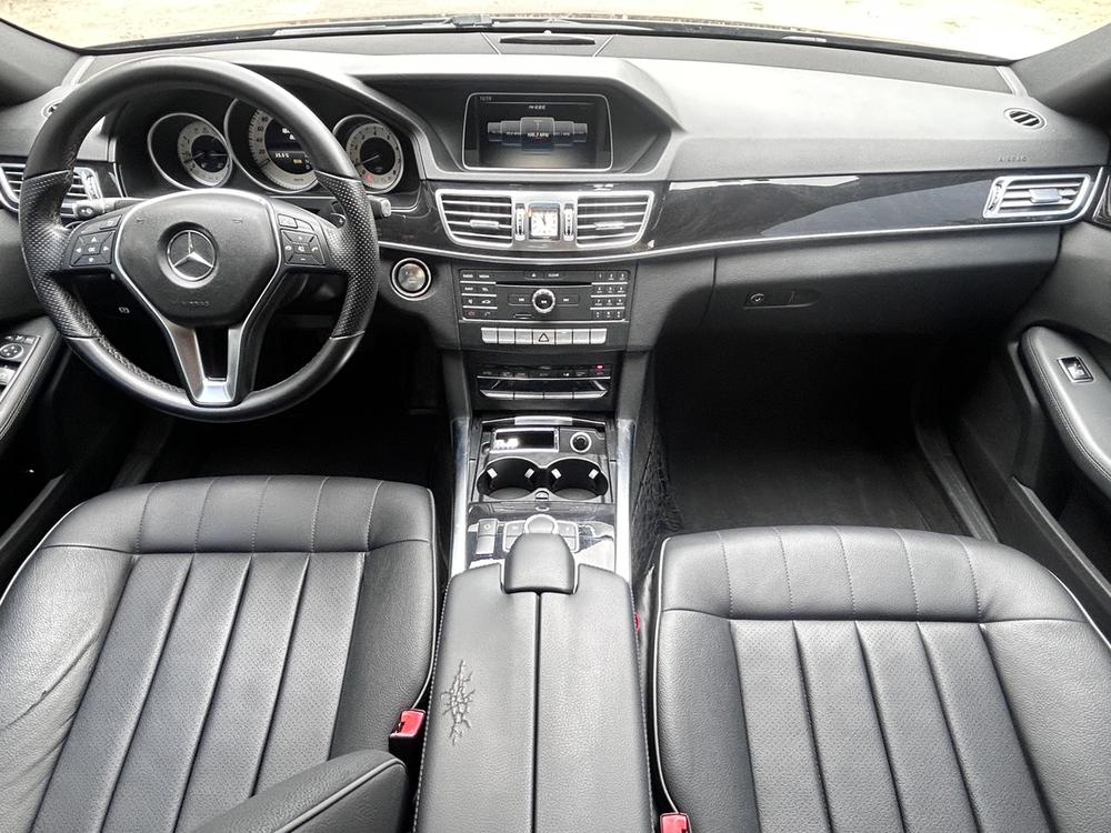 Mercedes-Benz Mercedes-Benz E-Class