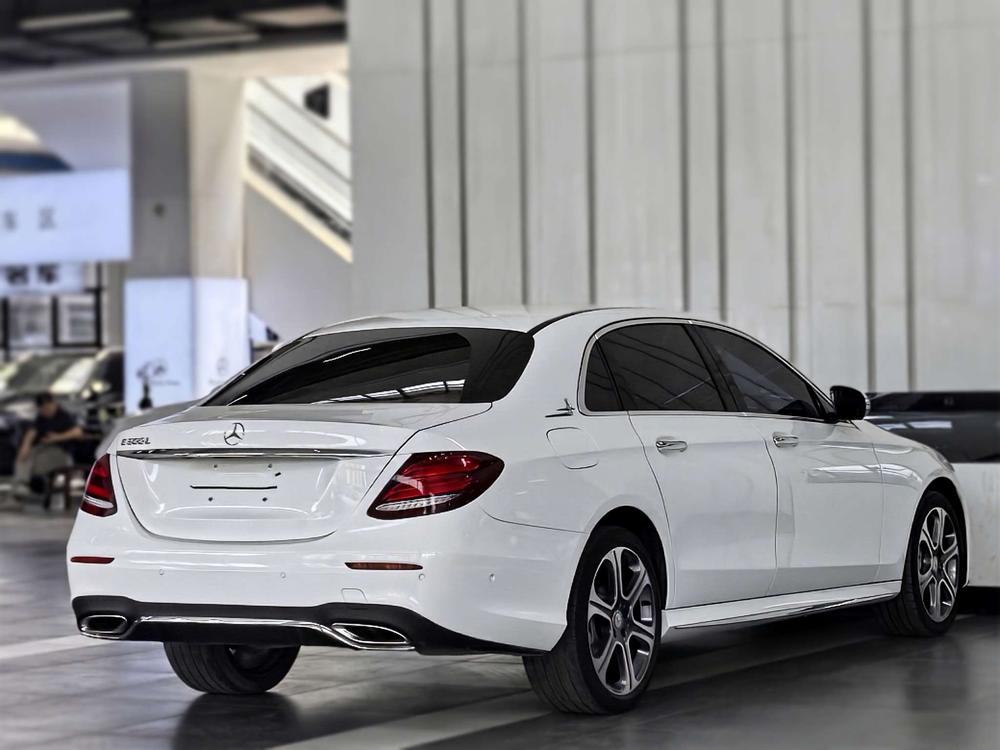 Mercedes-Benz Mercedes-Benz E-Class