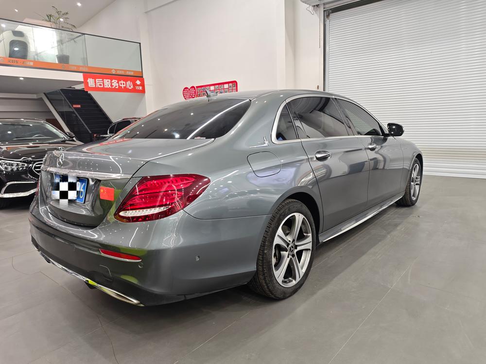 Mercedes-Benz Mercedes-Benz E-Class