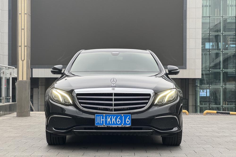 Mercedes-Benz Mercedes-Benz E-Class