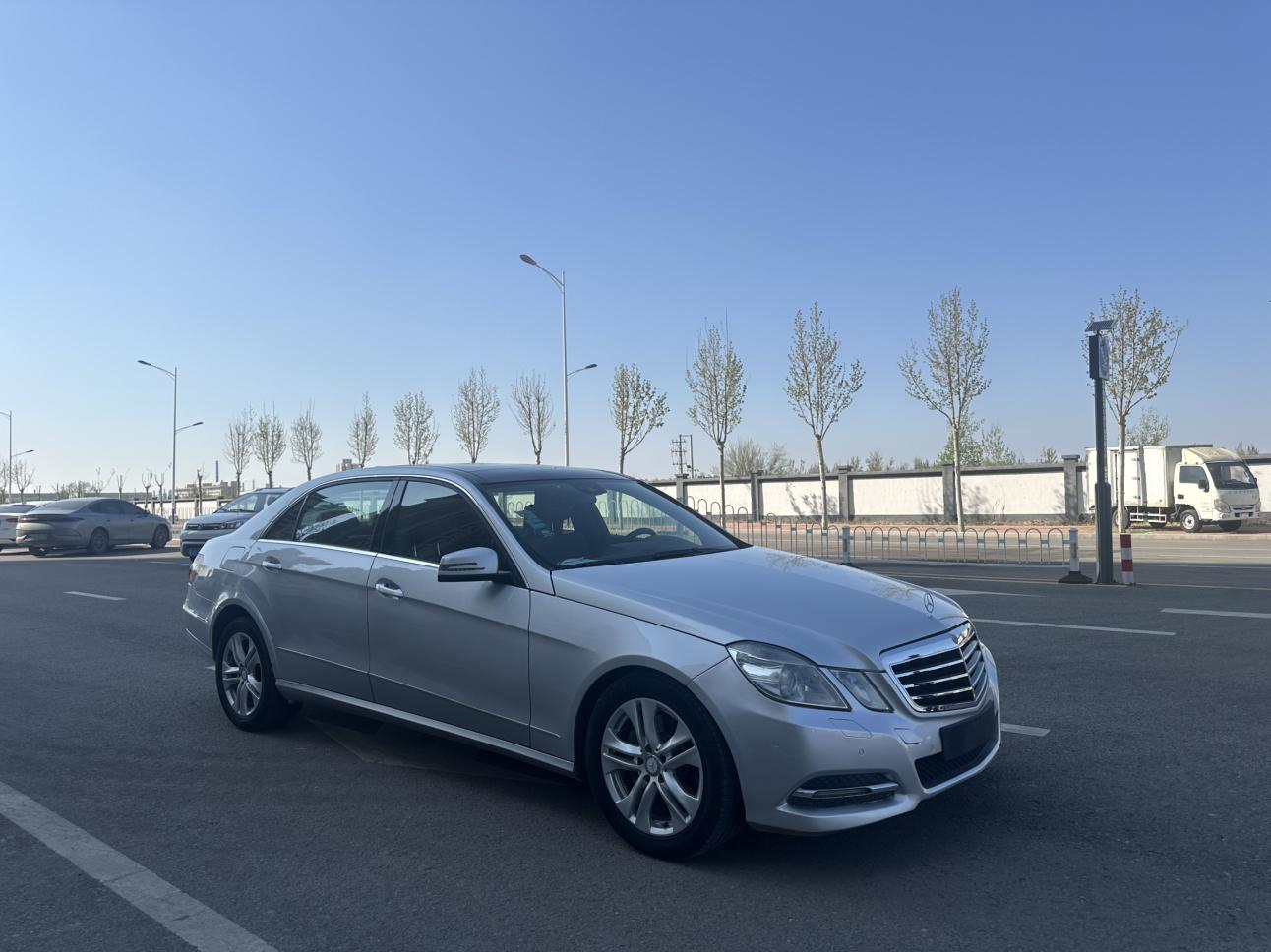 Mercedes-Benz Mercedes-Benz E-Class