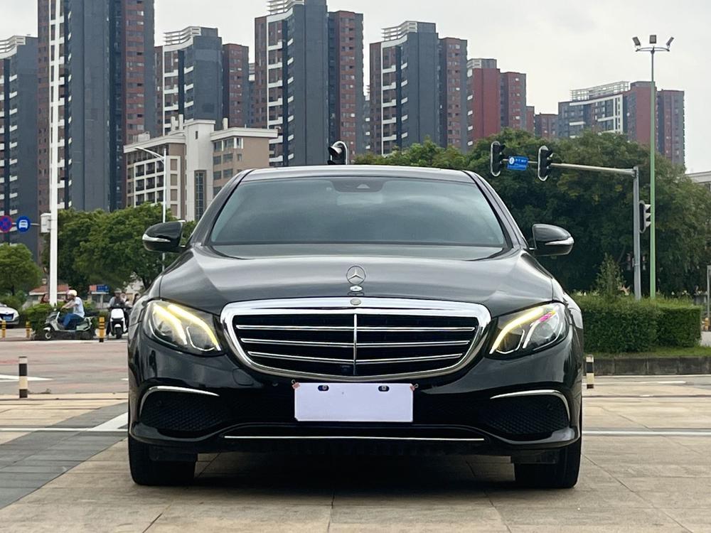 Mercedes-Benz Mercedes-Benz E-Class