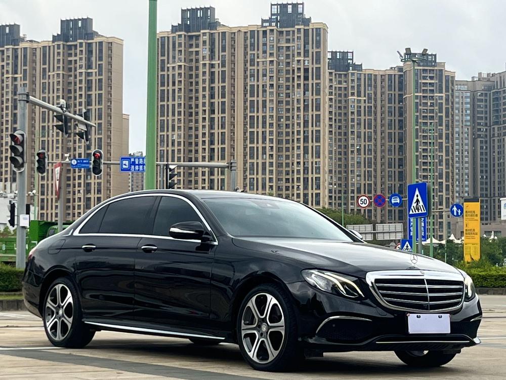 Mercedes-Benz Mercedes-Benz E-Class