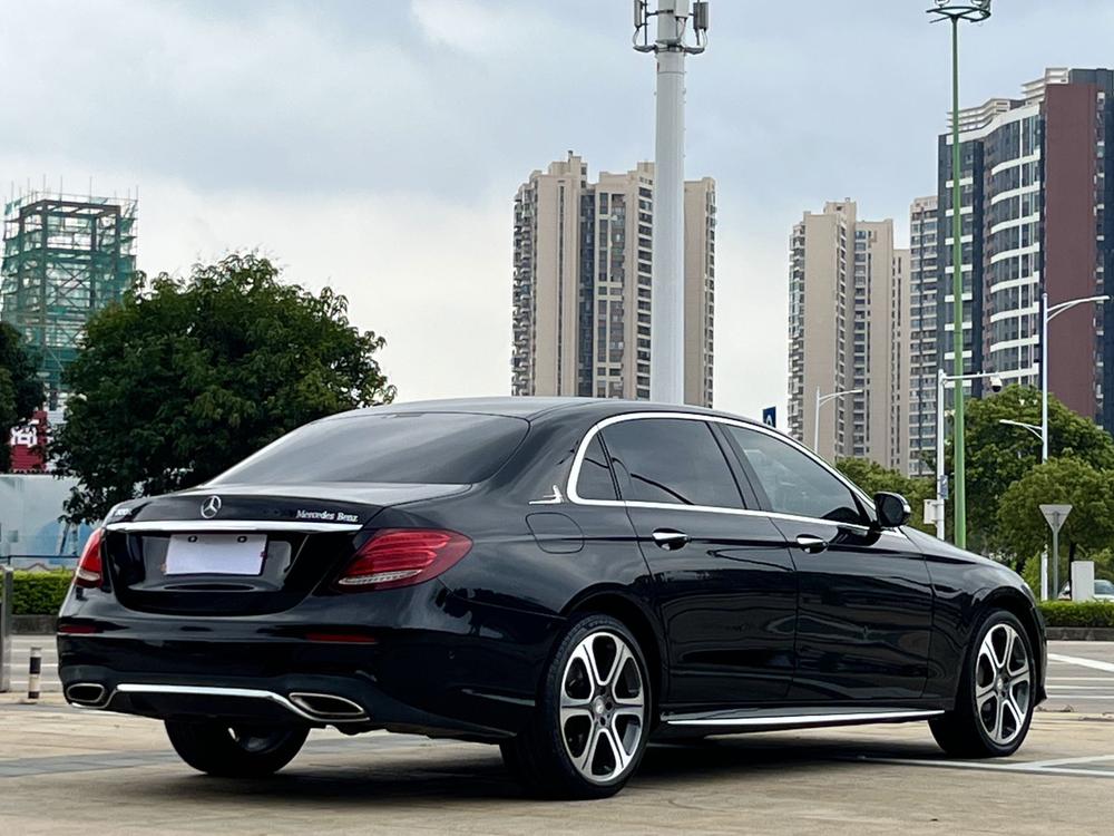 Mercedes-Benz Mercedes-Benz E-Class