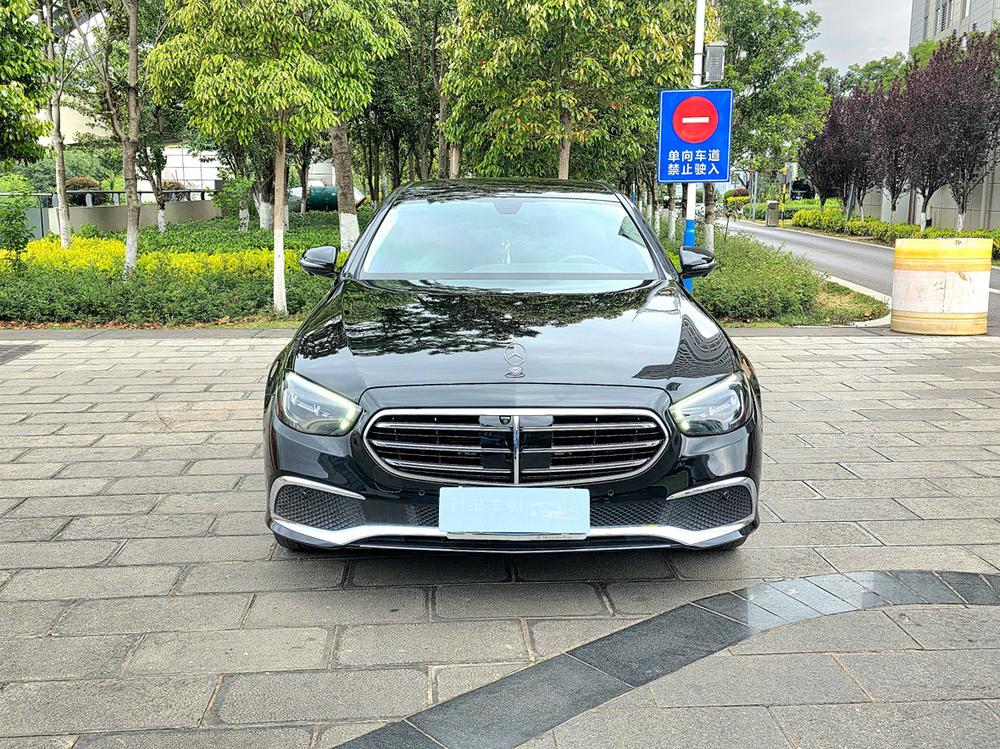 Mercedes-Benz Mercedes-Benz E-Class