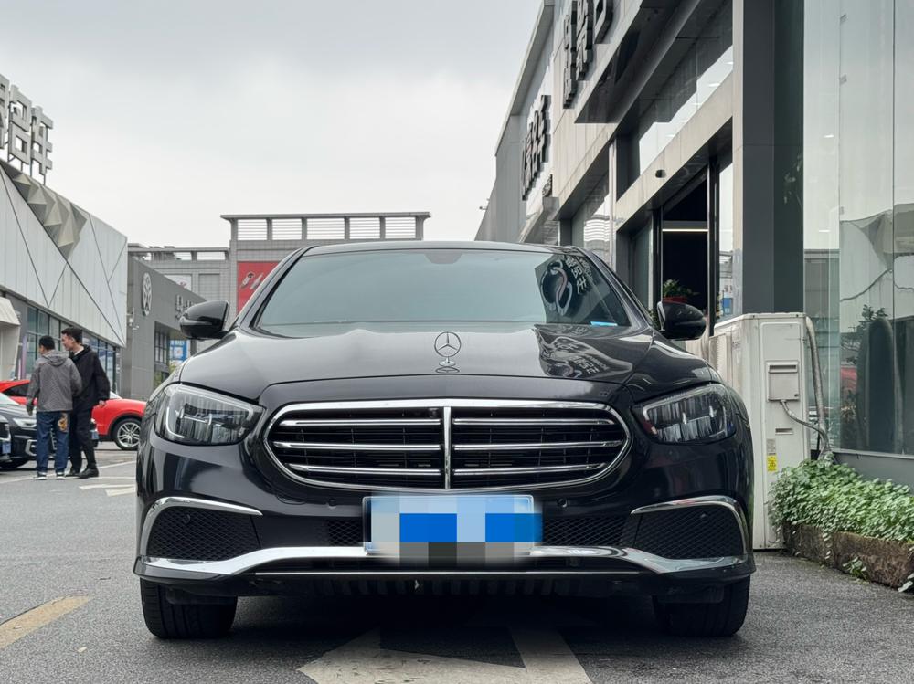 Mercedes-Benz Mercedes-Benz E-Class