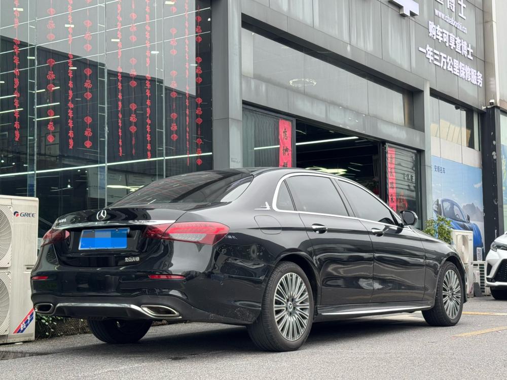 Mercedes-Benz Mercedes-Benz E-Class