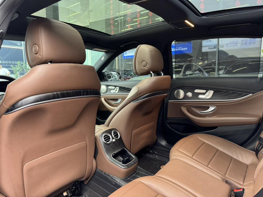 Mercedes-Benz Mercedes-Benz E-Class