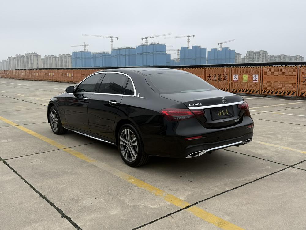 Mercedes-Benz Mercedes-Benz E-Class