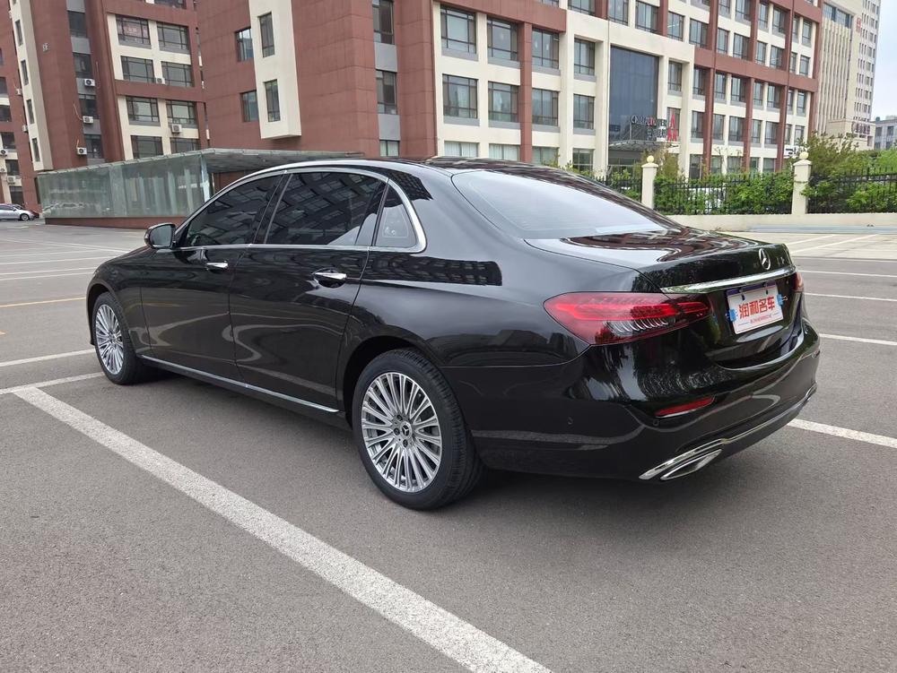 Mercedes-Benz Mercedes-Benz E-Class