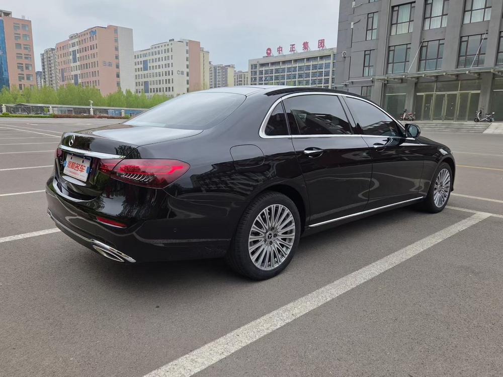 Mercedes-Benz Mercedes-Benz E-Class