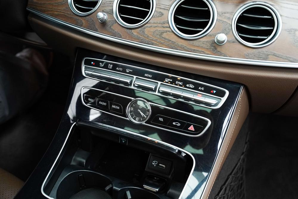 Mercedes-Benz Mercedes-Benz E-Class