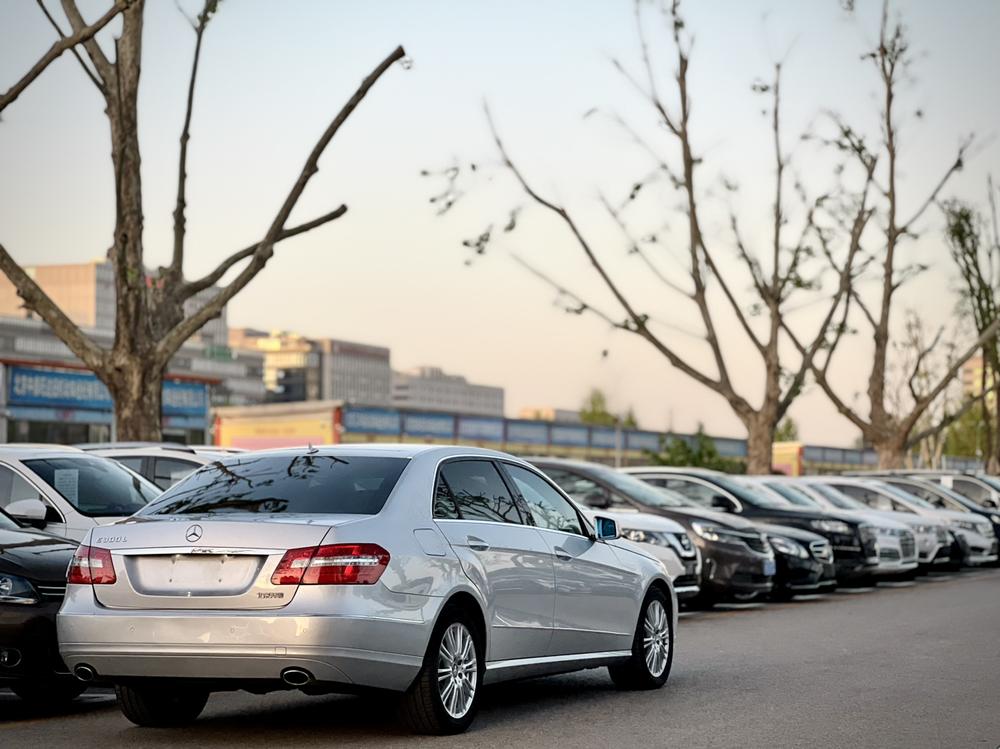 Mercedes-Benz Mercedes-Benz E-Class