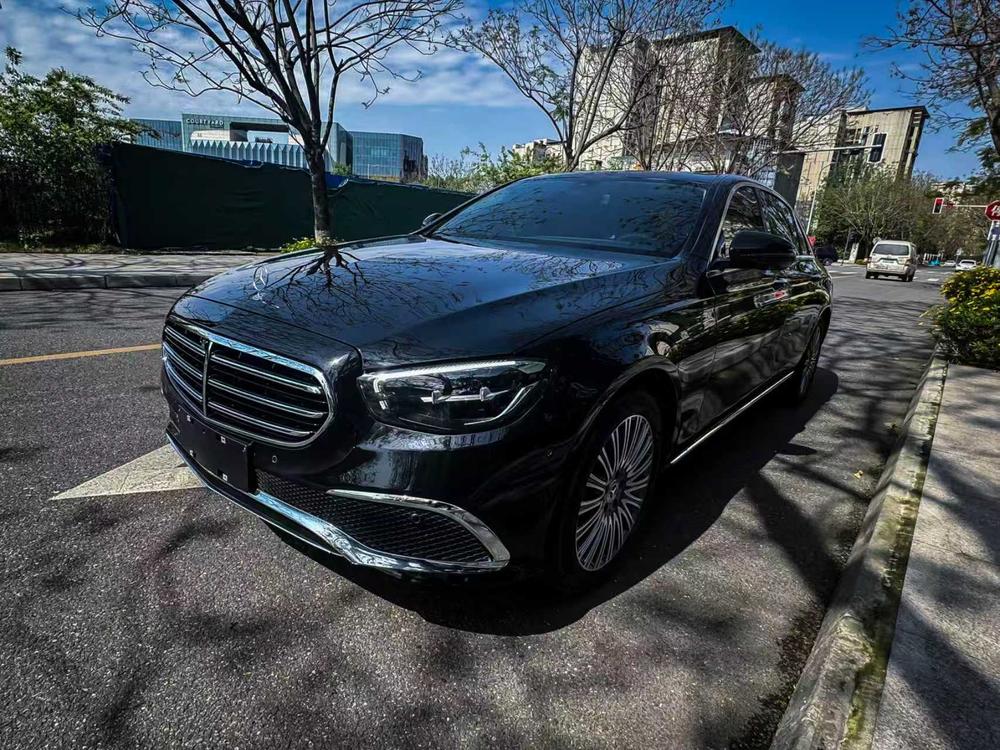 Mercedes-Benz Mercedes-Benz E-Class