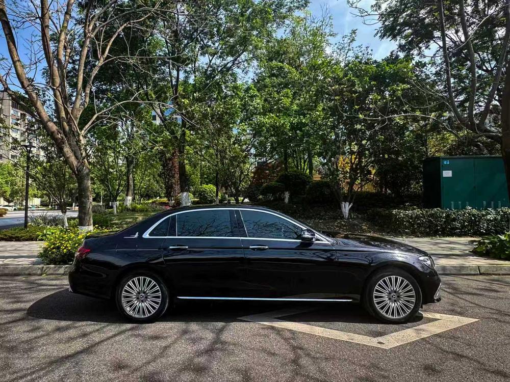 Mercedes-Benz Mercedes-Benz E-Class