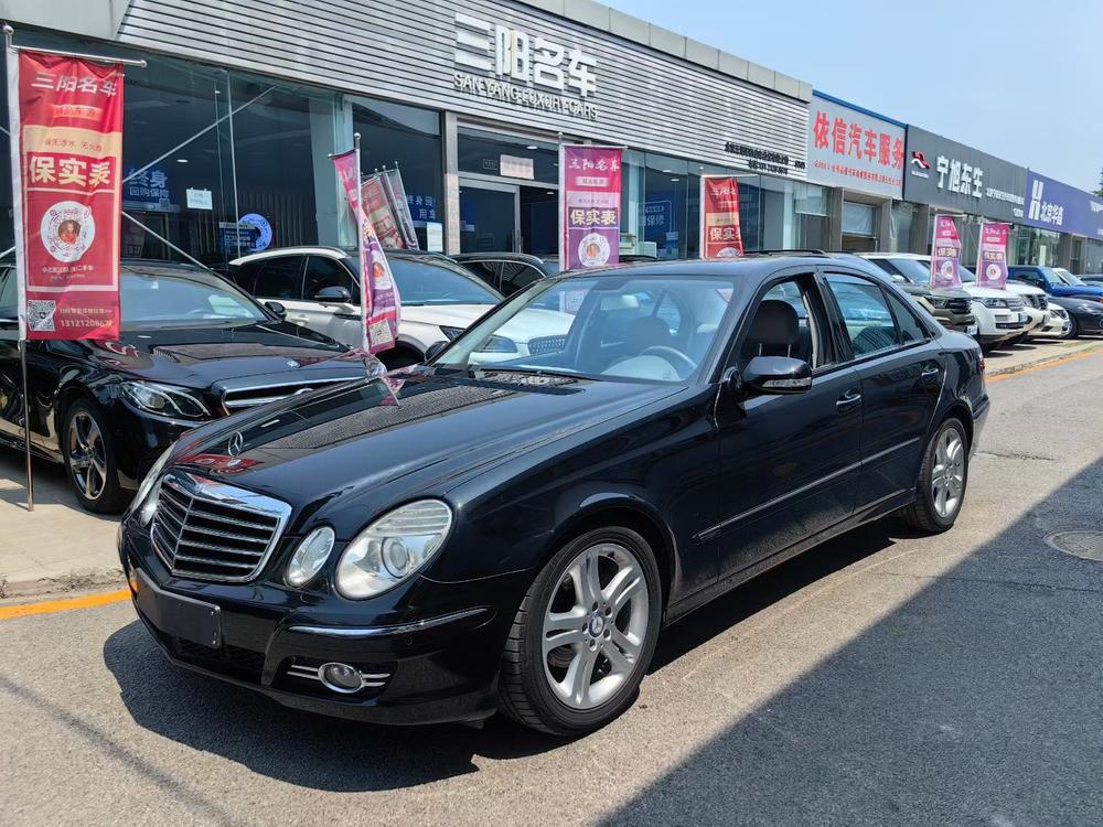 Mercedes-Benz Mercedes-Benz E-Class