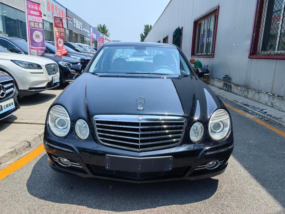 Mercedes-Benz Mercedes-Benz E-Class