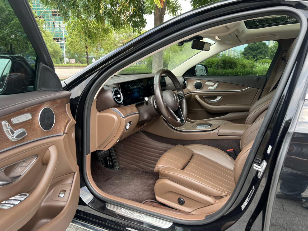 Mercedes-Benz Mercedes-Benz E-Class
