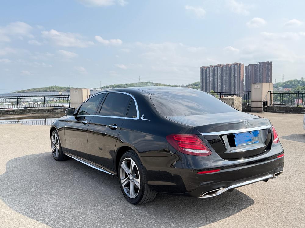 Mercedes-Benz Mercedes-Benz E-Class