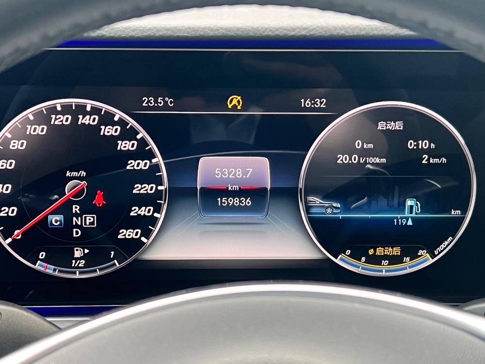 Mercedes-Benz Mercedes-Benz E-Class