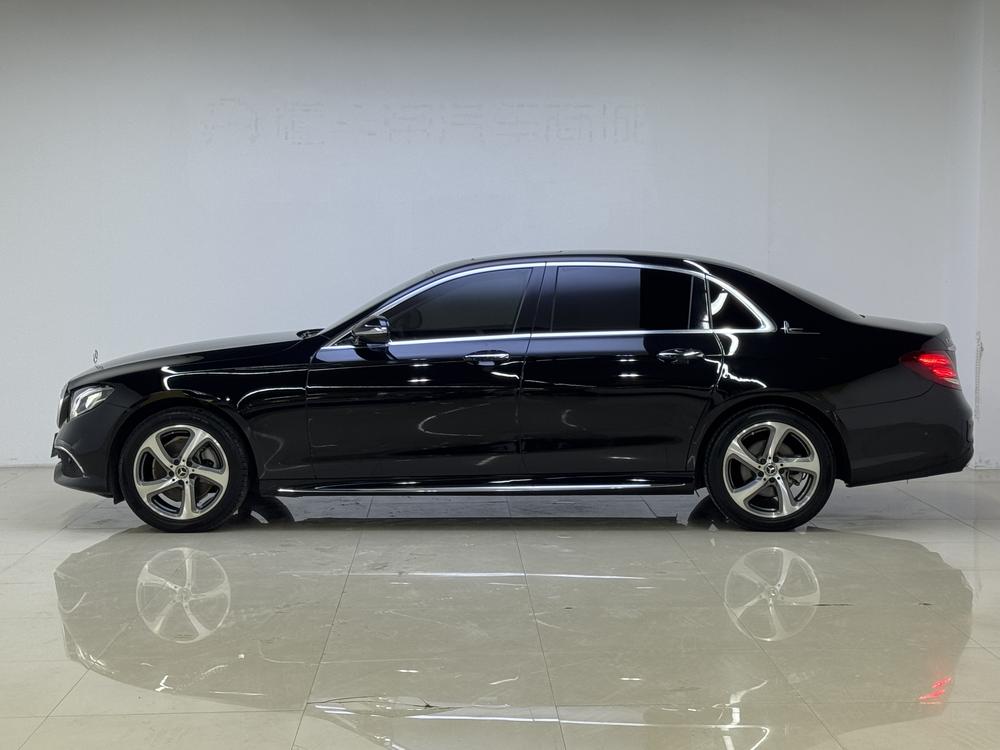 Mercedes-Benz Mercedes-Benz E-Class