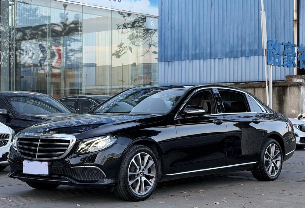 Mercedes-Benz Mercedes-Benz E-Class