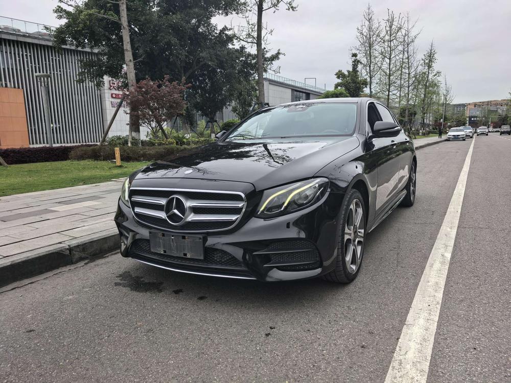 Mercedes-Benz Mercedes-Benz E-Class