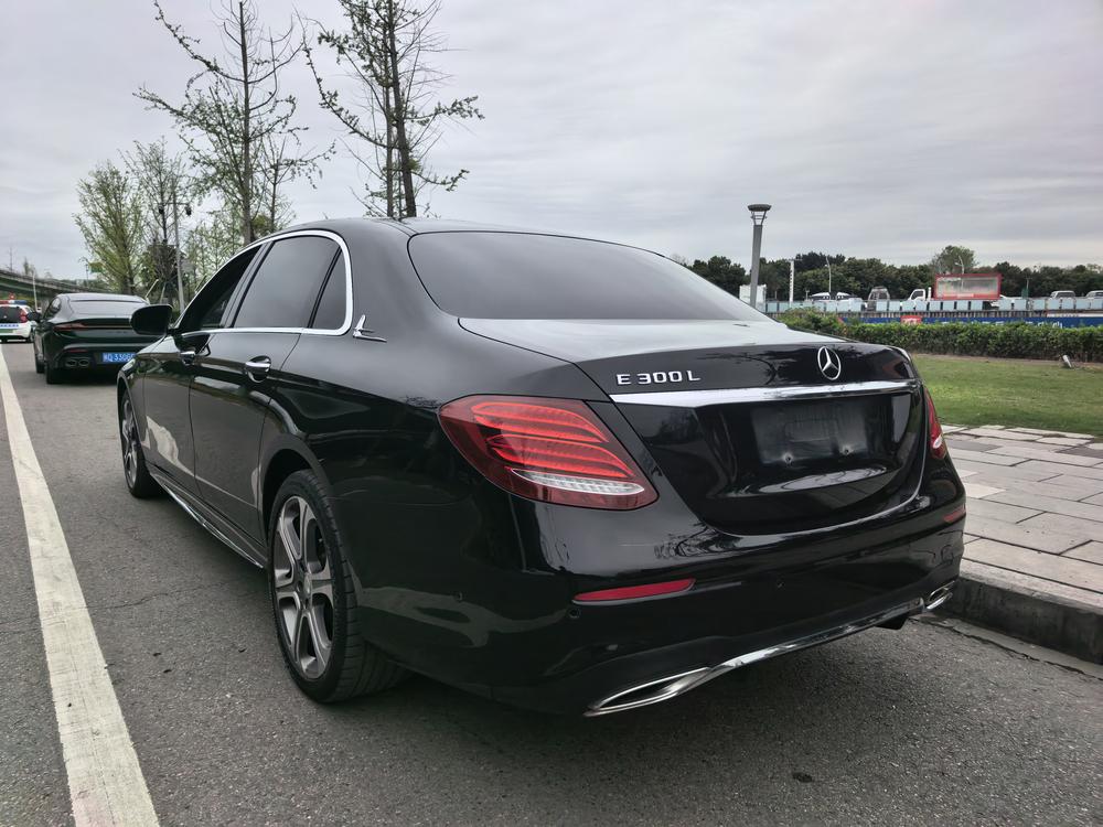 Mercedes-Benz Mercedes-Benz E-Class